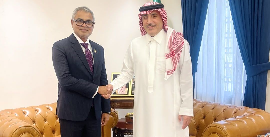 Ambassador Holds Courtesy Meeting with Ambassador of Saudi Arabia to the UAE